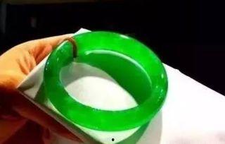 翡翠小丽爆料视频播放,揭秘幕后真相，引发网友热议  第2张